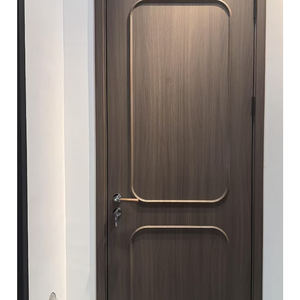 Contemporary Sleek Wooden Door - Minimalist Design Interior Door with Precise Finish, Customizable