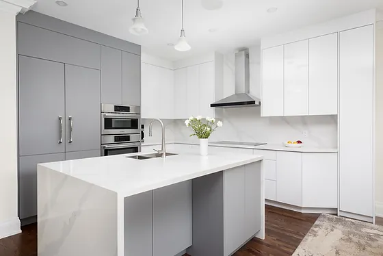 Modern Classic white shaker kitchen cabinet Solid Wood Cabinetry - Timeless Design for Contemporary Spaces