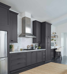 Modern Classic white shaker kitchen cabinet Solid Wood Cabinetry - Timeless Design for Contemporary Spaces