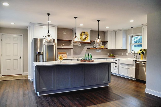 Modern Classic white shaker kitchen cabinet Solid Wood Cabinetry - Timeless Design for Contemporary Spaces